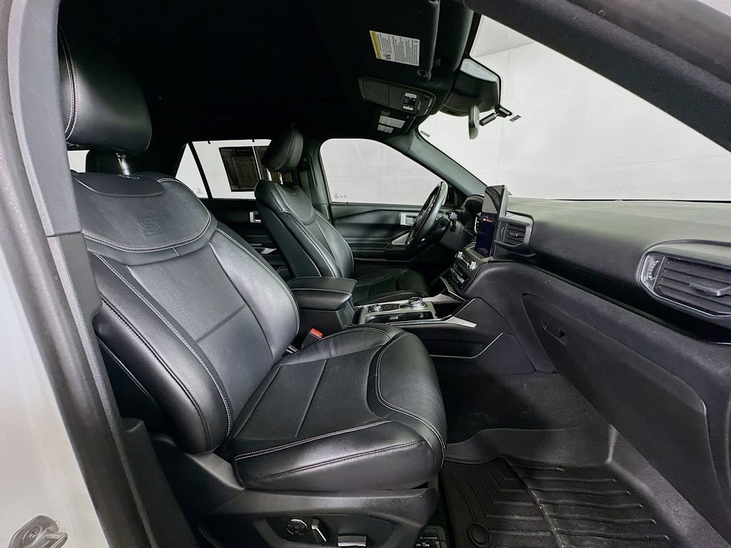 Used 2020 Ford Explorer ST w/ ST Street Pack AWD/4WD image 12