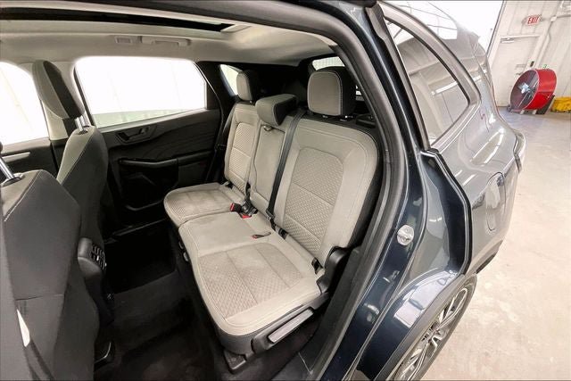 Used 2022 Ford Escape SE w/ SE Sport Appearance Package AWD/4WD image 20