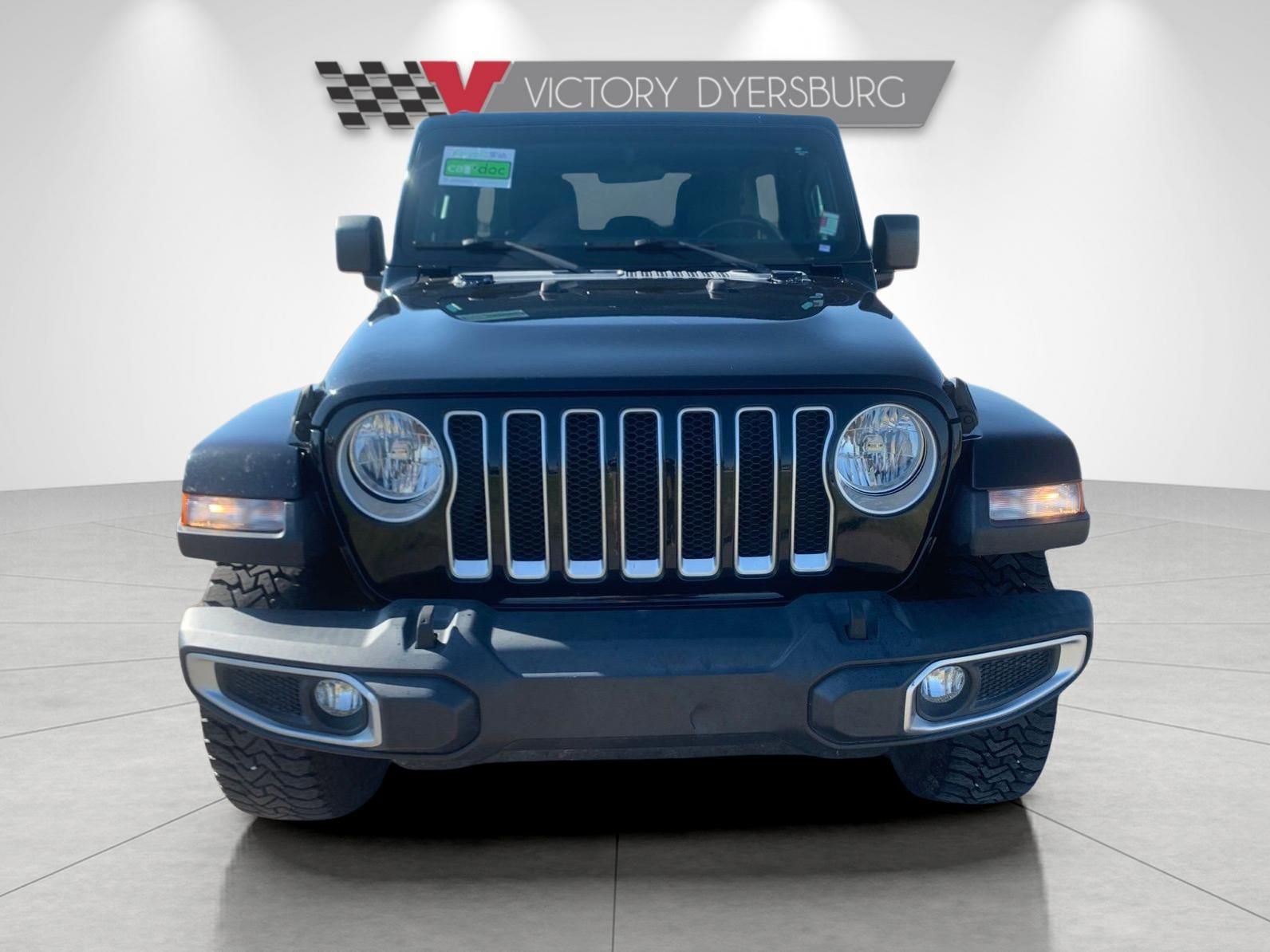Used 2018 Jeep Wrangler Unlimited Sahara w/ Safety Group image 3