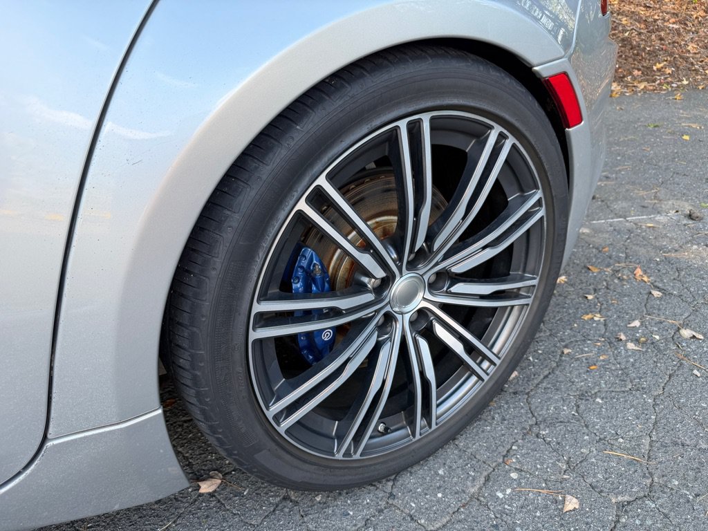 Used 2018 Karma Revero Luxury RWD image 11