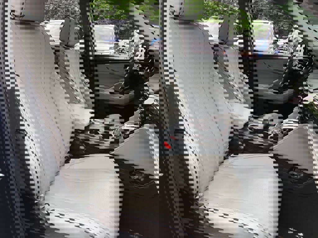 Used 2023 Acura MDX SH-AWD w/ Advance Package image 32