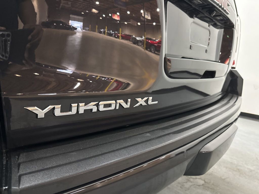 Used 2020 GMC Yukon XL SLT w/ Open Road Package image 8