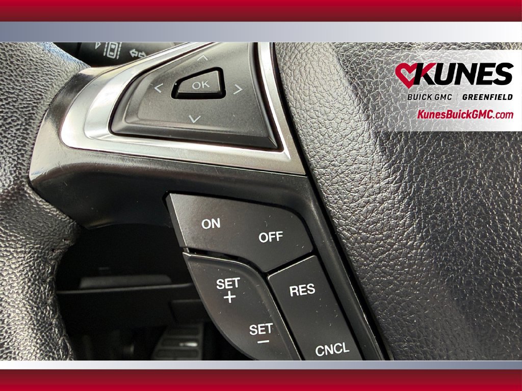 Used 2024 Ford Edge SEL AWD/4WD image 17