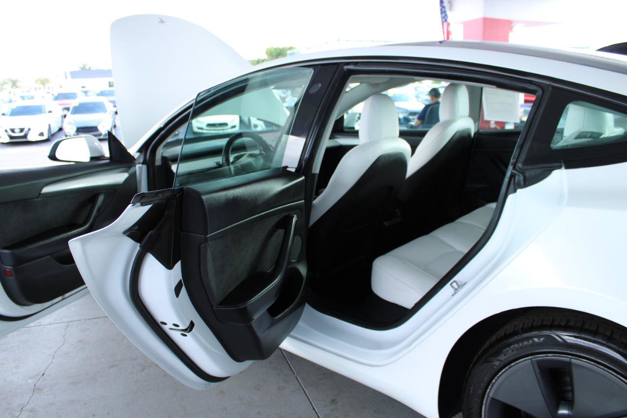 Used 2022 Tesla Model 3 RWD image 27