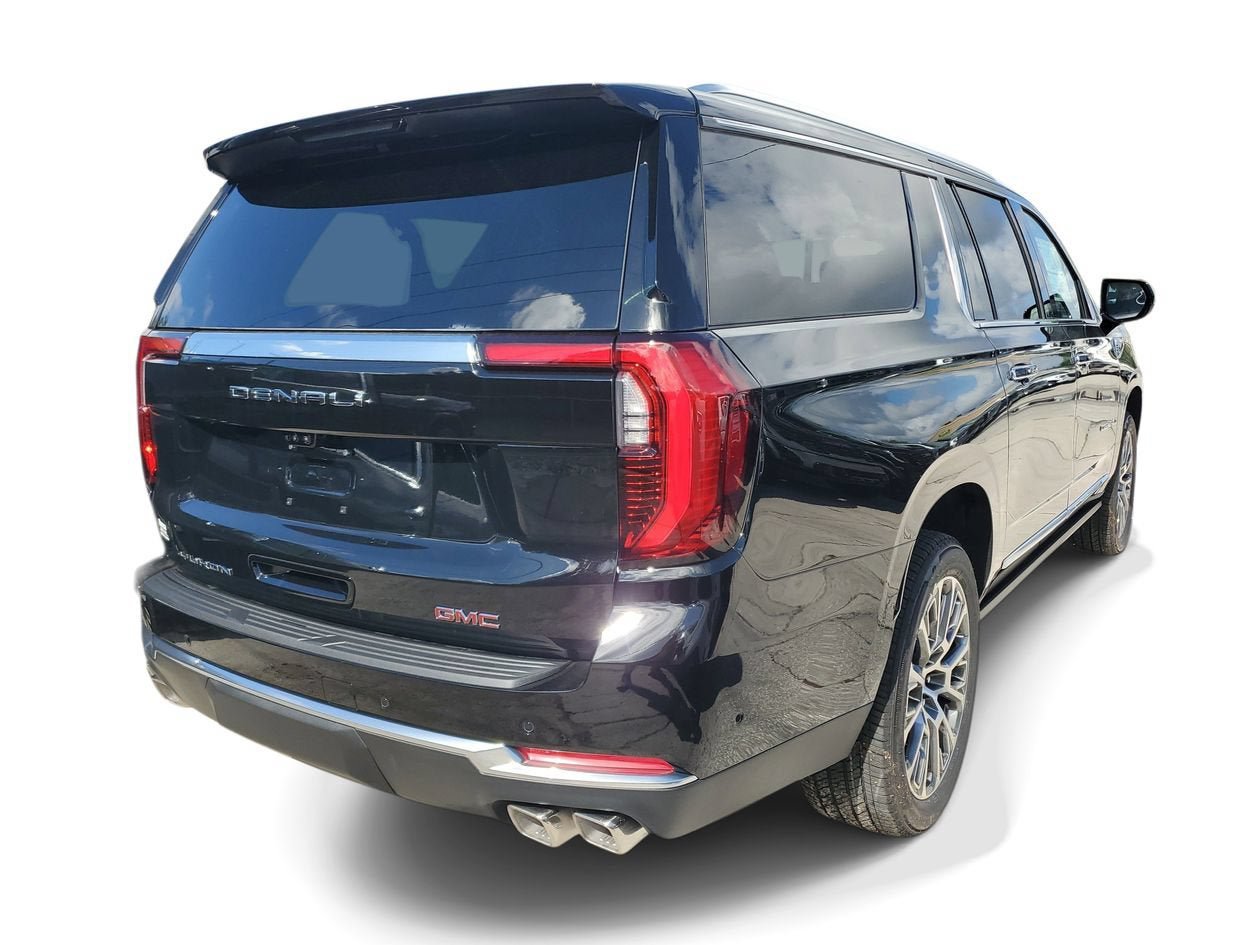 New 2026 GMC Yukon XL Denali w/ Denali Reserve Package AWD/4WD image 5