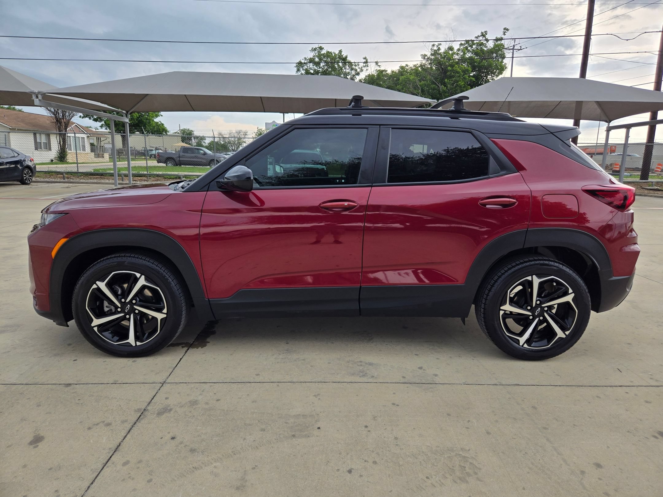 Certified 2023 Chevrolet TrailBlazer RS w/ Sun and Liftgate Package FWD image 4