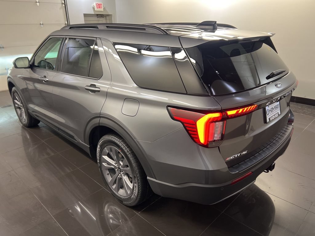 New 2026 Ford Explorer Active w/ Active Comfort Package AWD/4WD image 4