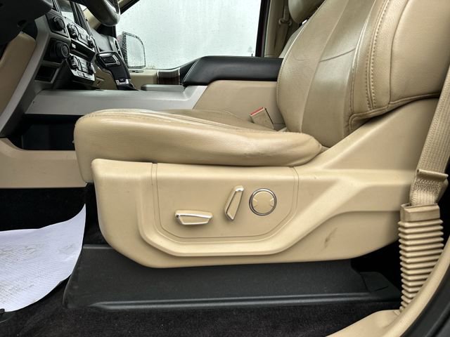 Used 2016 Ford F150 Lariat AWD/4WD image 8