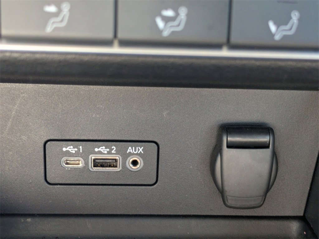 Used 2023 Nissan Sentra SV image 20