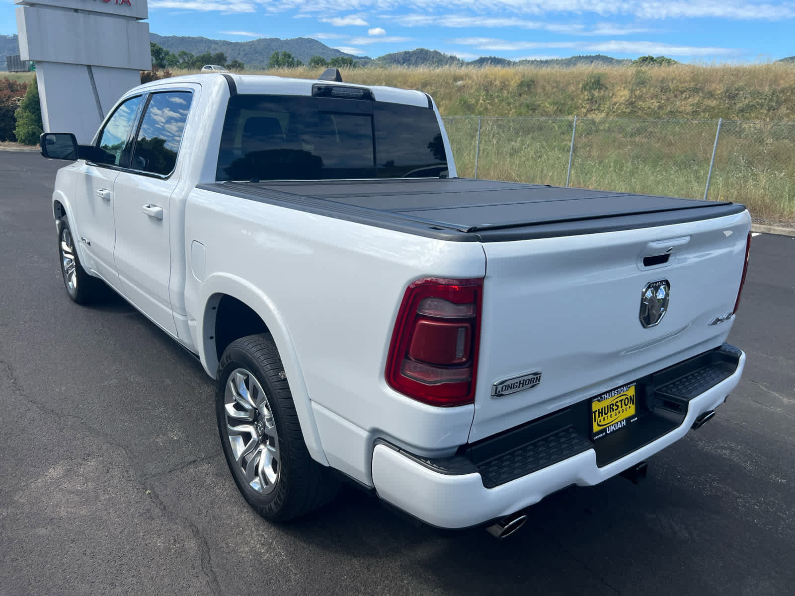 Used 2023 RAM 1500 Limited image 9