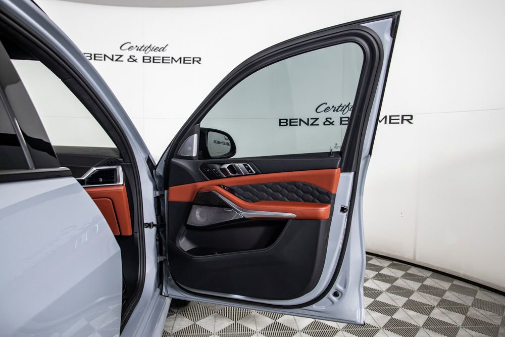 Used 2024 BMW X5 M Competition w/ Executive Package image 16