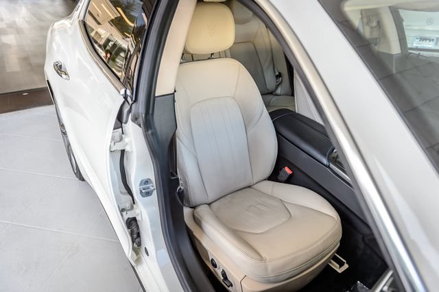 Used 2018 Maserati Ghibli RWD image 46