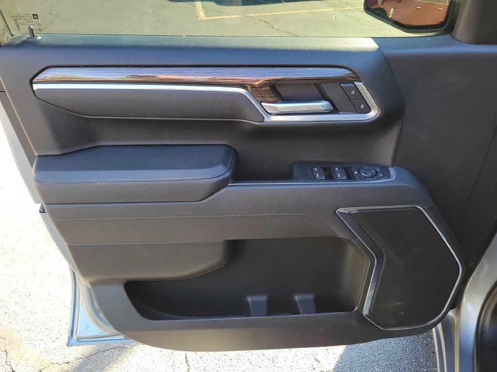 Used 2026 Chevrolet Silverado 1500 LT AWD/4WD image 21