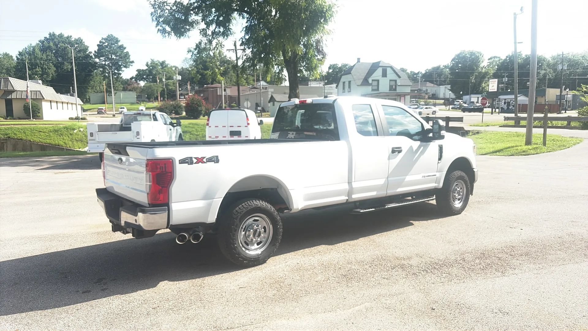 Used 2022 Ford F250 XL w/ Power Equipment Group AWD/4WD image 6