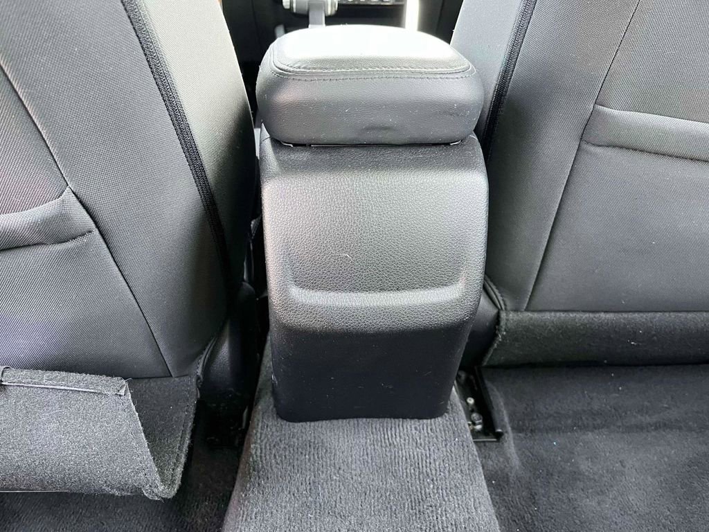 Used 2022 Kia K5 LX image 4