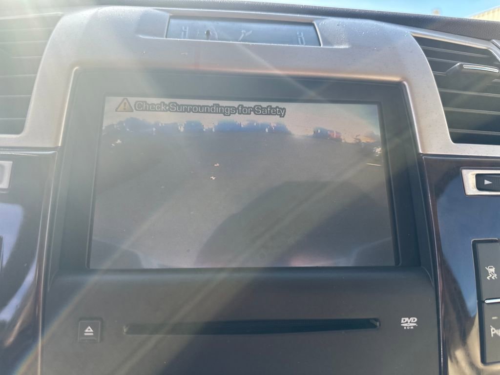 Used 2008 Cadillac Escalade EXT image 21