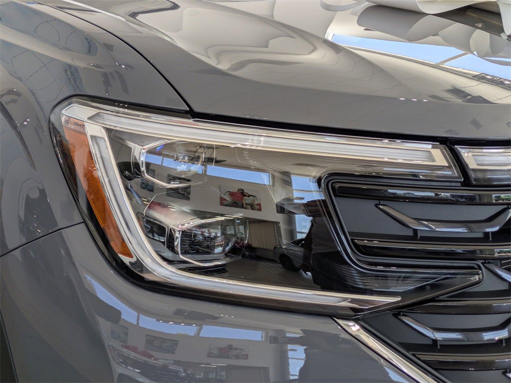 New 2026 Volkswagen Atlas SEL Premium R-Line image 9