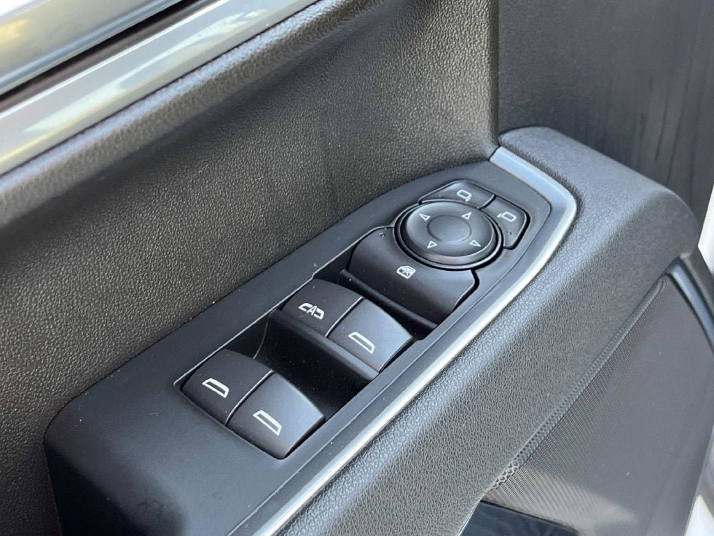 Used 2026 Chevrolet Silverado 1500 RST AWD/4WD image 25