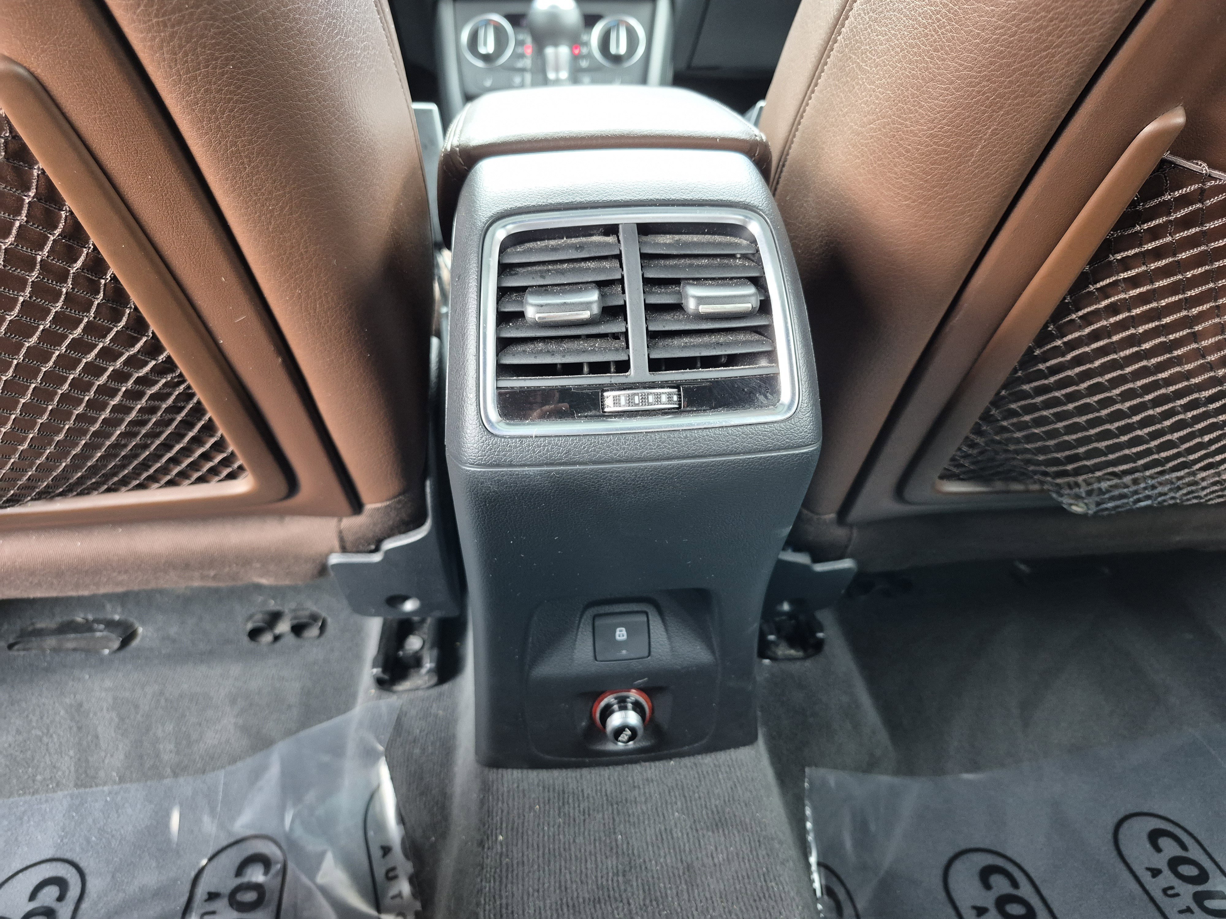 Used 2018 Audi Q3 2.0T Premium Plus w/ Premium Plus Package AWD/4WD image 16