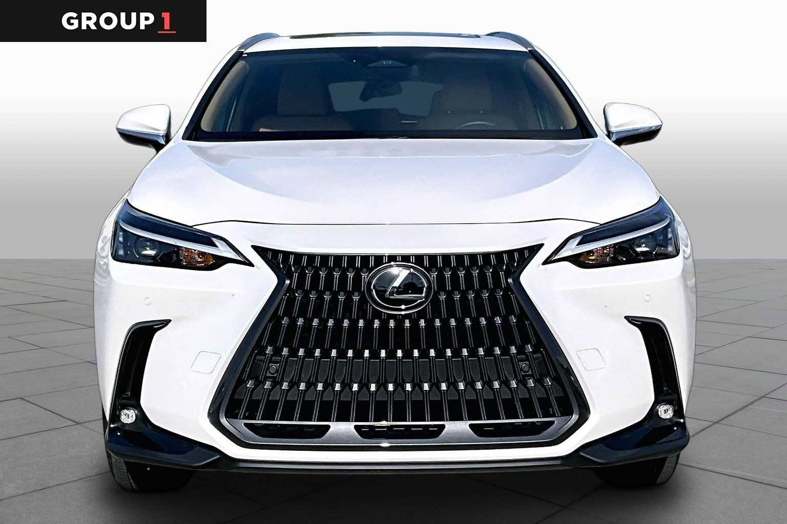 Used 2025 Lexus NX 250 FWD w/ Premium Package image 4