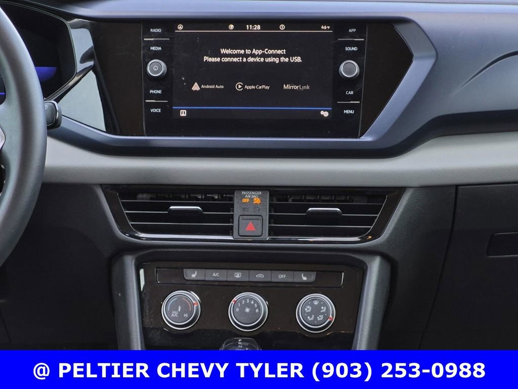 Used 2023 Volkswagen Taos SE w/ Black Wheel Package image 36