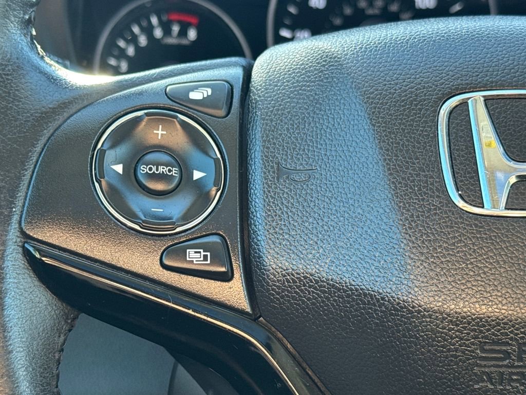 Used 2018 Honda HR-V EX-L image 19