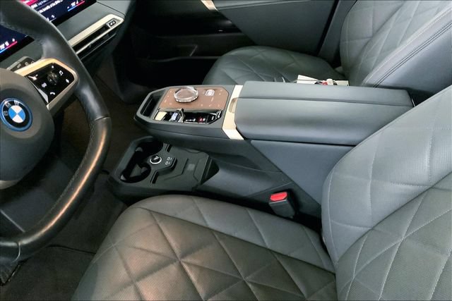 Used 2024 BMW iX M60 AWD/4WD image 8