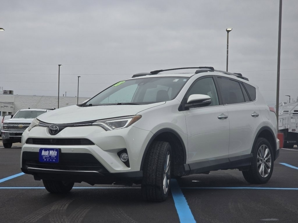 Used 2018 Toyota RAV4 Limited image 12
