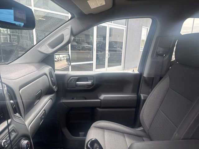 Used 2024 Chevrolet Silverado 1500 Custom Trail Boss AWD/4WD image 25