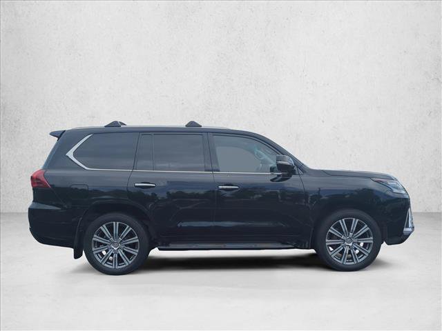 Used 2016 Lexus LX 570 4WD w/ Luxury Package image 6