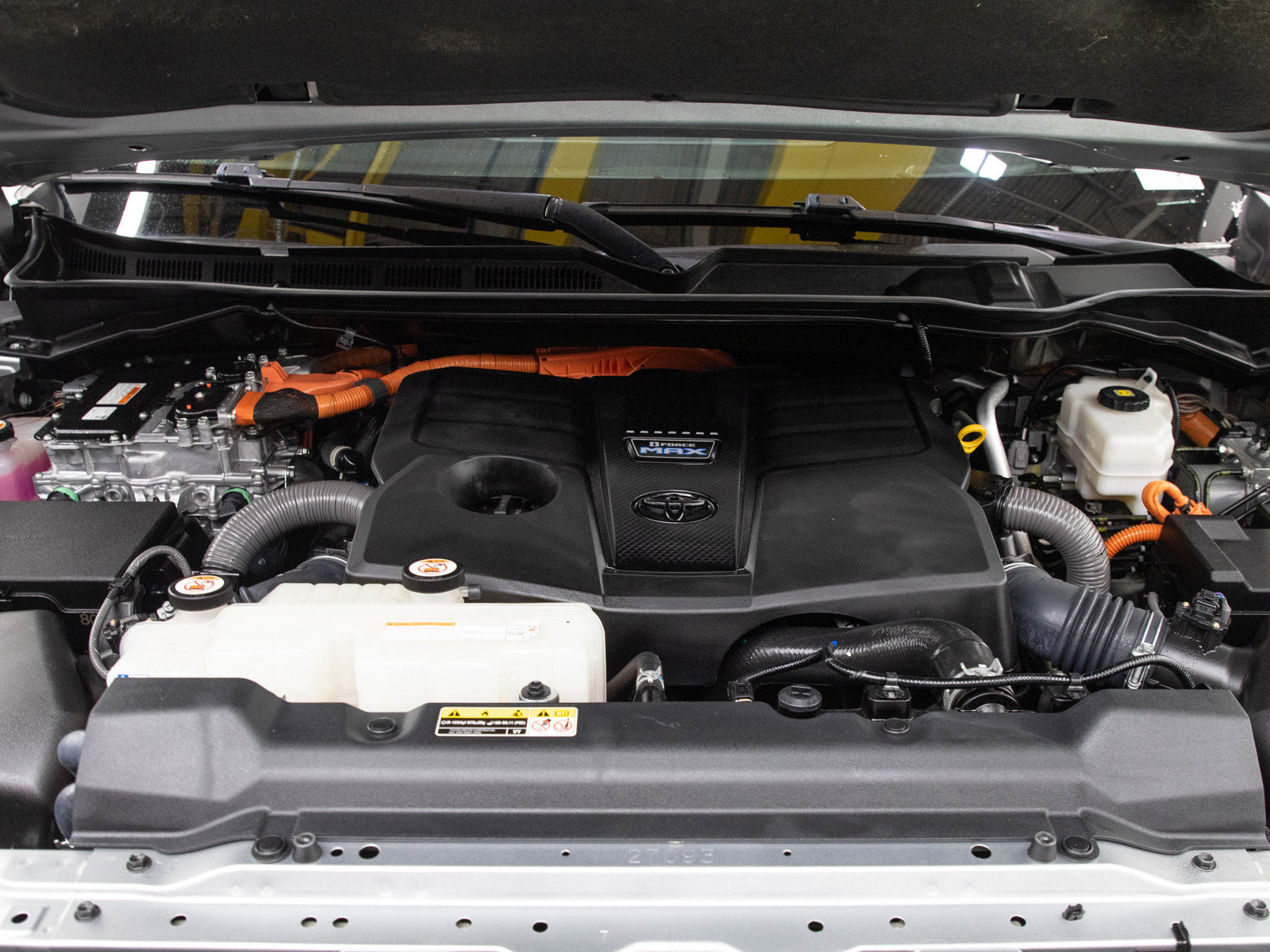Used 2023 Toyota Sequoia Capstone AWD/4WD image 34