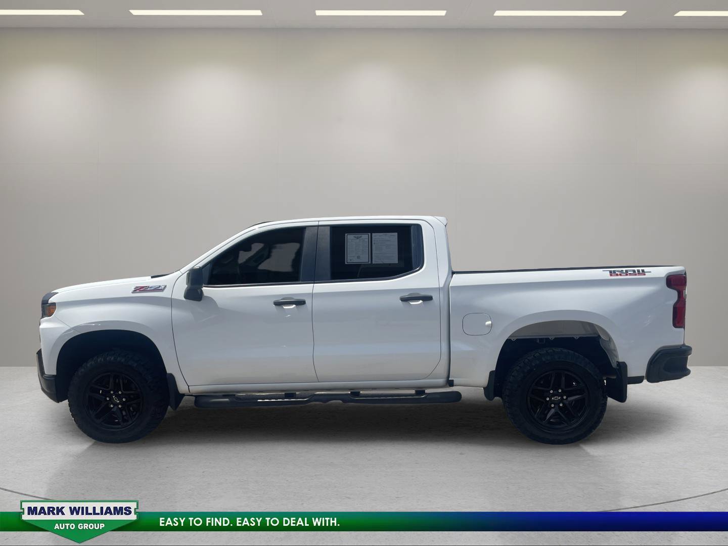 Used 2020 Chevrolet Silverado 1500 Custom Trail Boss w/ Custom Convenience Package AWD/4WD image 6