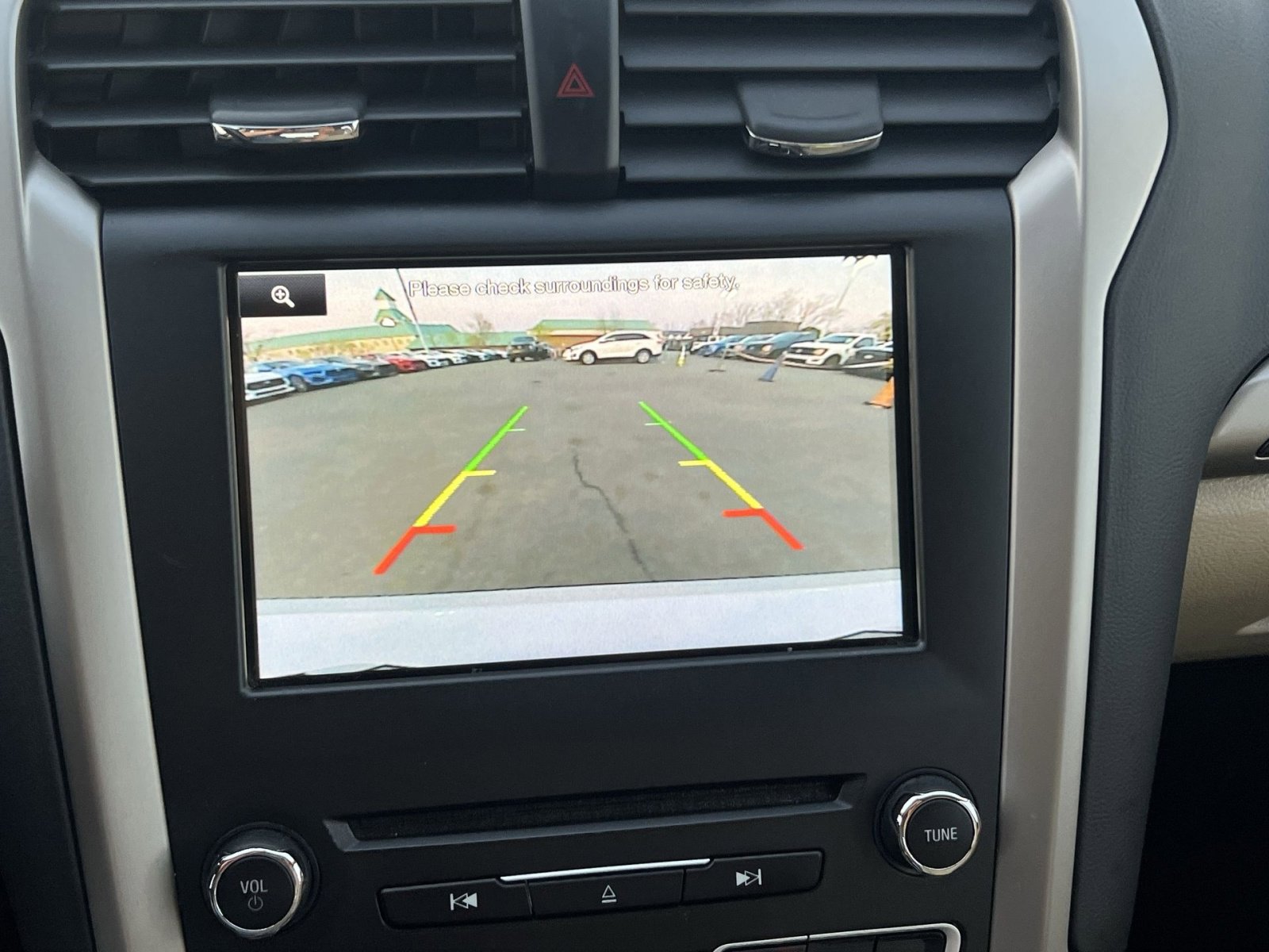 Used 2016 Ford Fusion Energi SE image 19