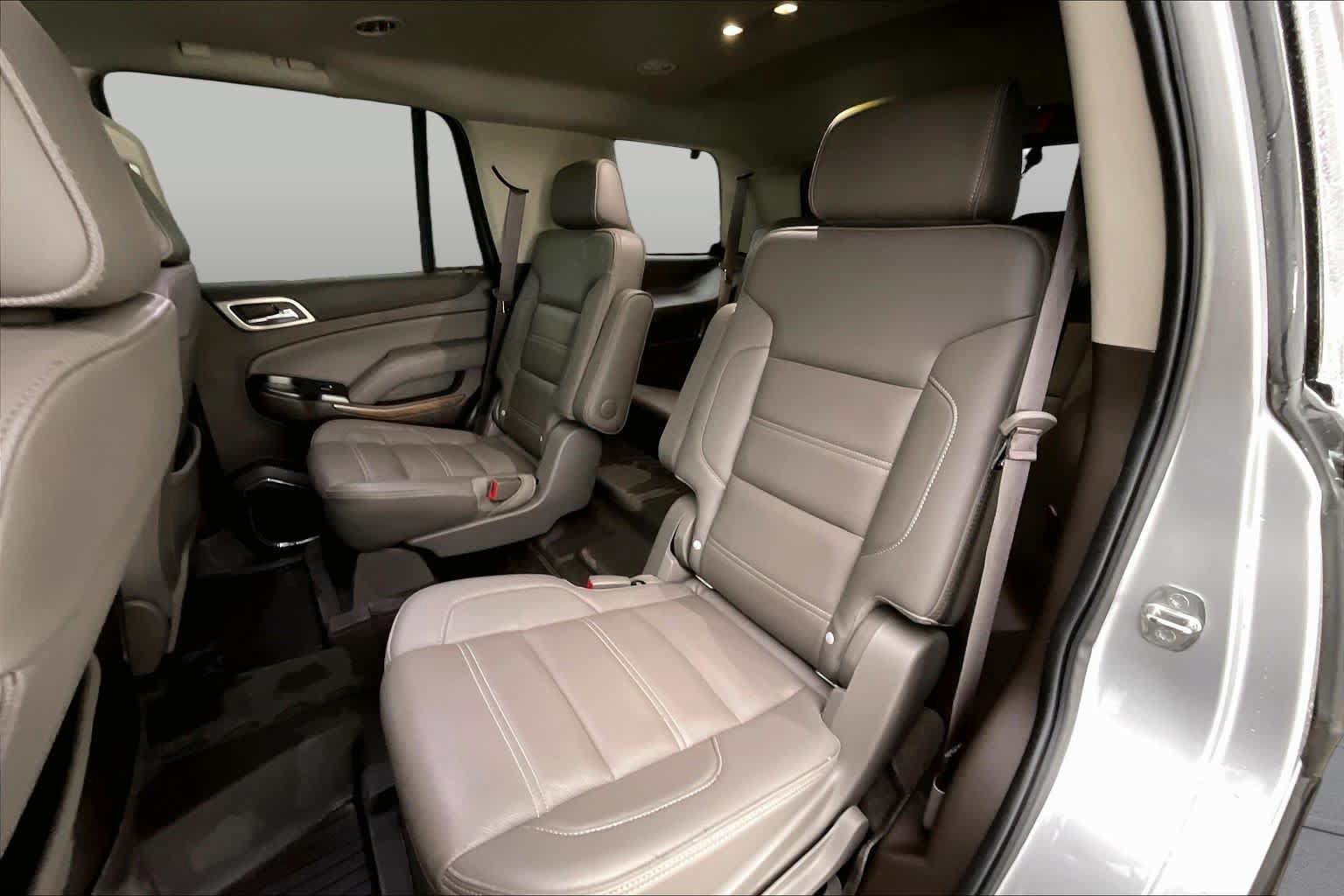 Used 2020 GMC Yukon Denali w/ Denali Ultimate Package RWD image 21