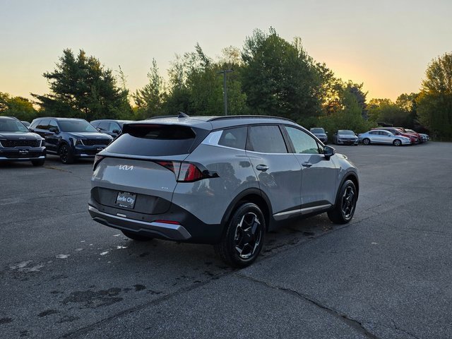 New 2026 Kia Sportage EX image 7