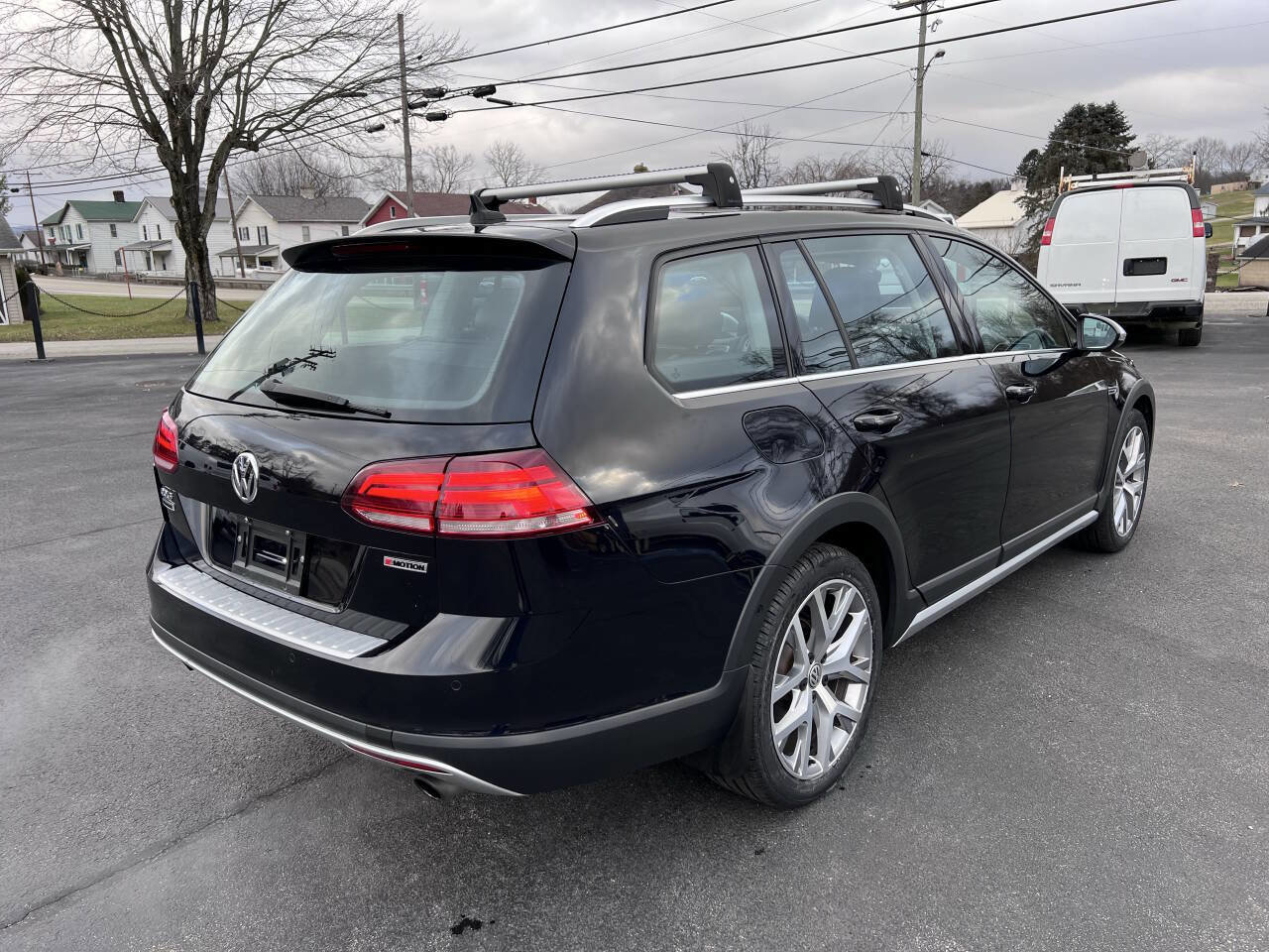 Used 2019 Volkswagen Golf Alltrack SEL image 5