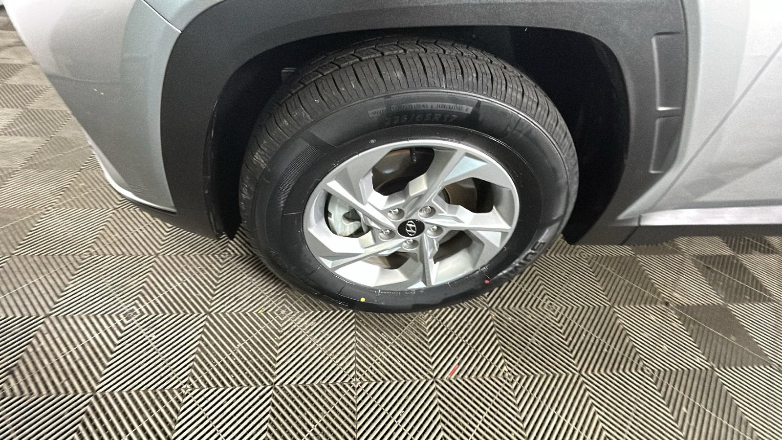 Certified 2024 Hyundai Tucson SEL FWD image 12