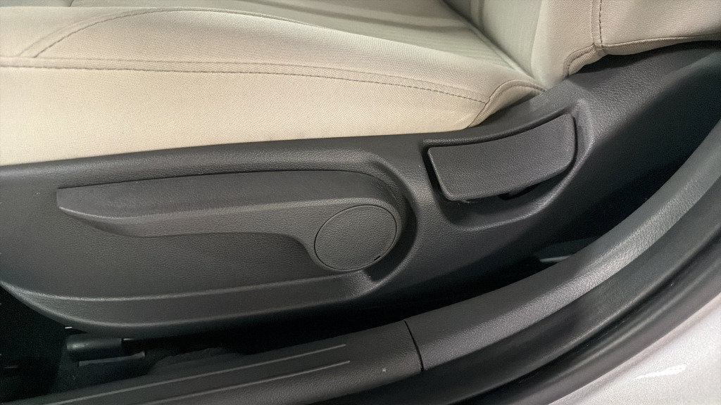 Used 2026 Hyundai Sonata Blue FWD image 17