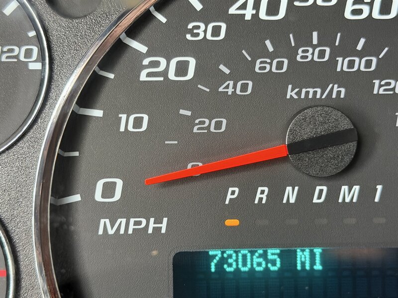 Used 2021 Chevrolet Express 3500 w/ Driver Convenience Package RWD image 13