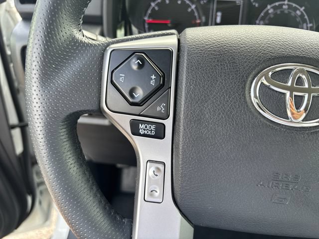 Used 2021 Toyota 4Runner SR5 Premium w/ Moonroof Package RWD image 18