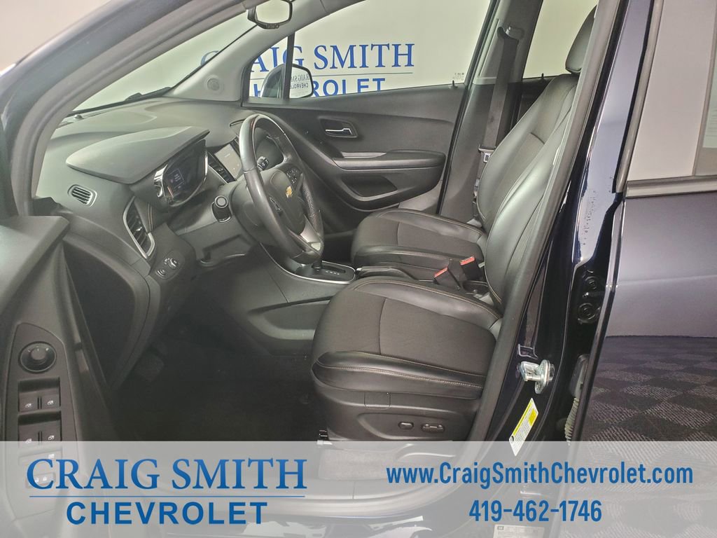 Used 2022 Chevrolet Trax LT w/ LT Convenience Package AWD/4WD image 10