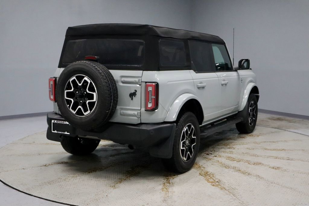 Used 2023 Ford Bronco Outer Banks image 13