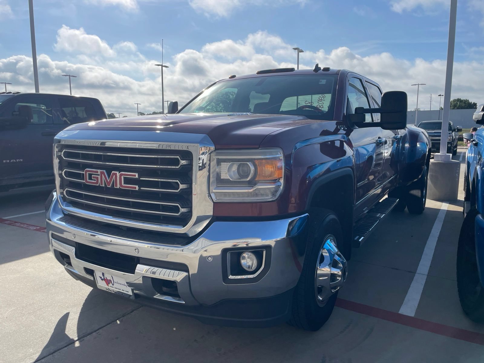 Used 2015 GMC Sierra 3500 SLT AWD/4WD image 1