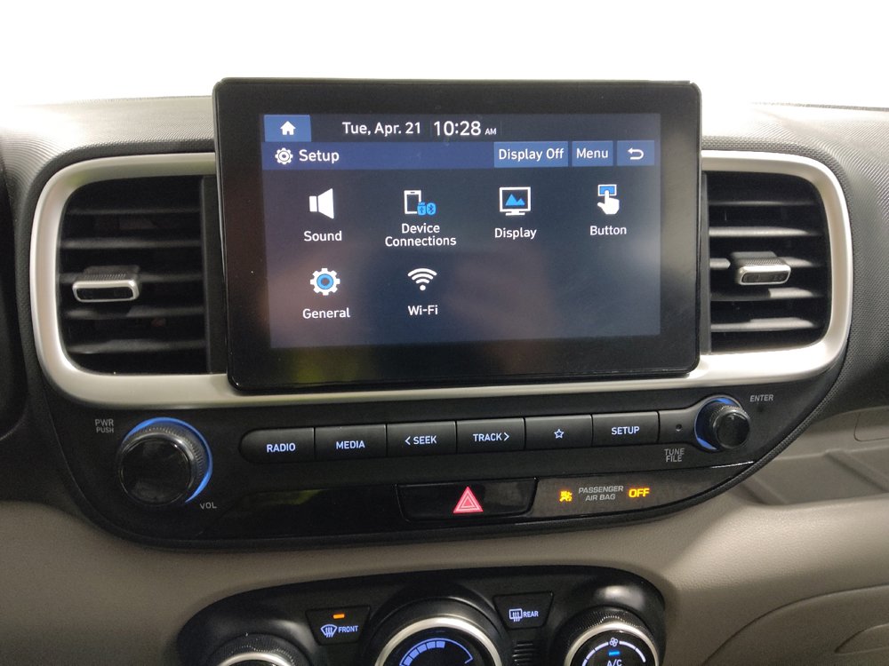Used 2023 Hyundai Venue SEL FWD image 25