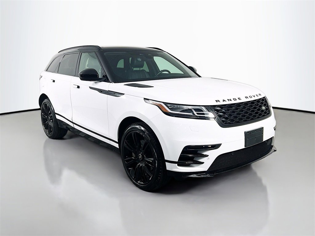 Used 2023 Land Rover Range Rover Velar HST image 3