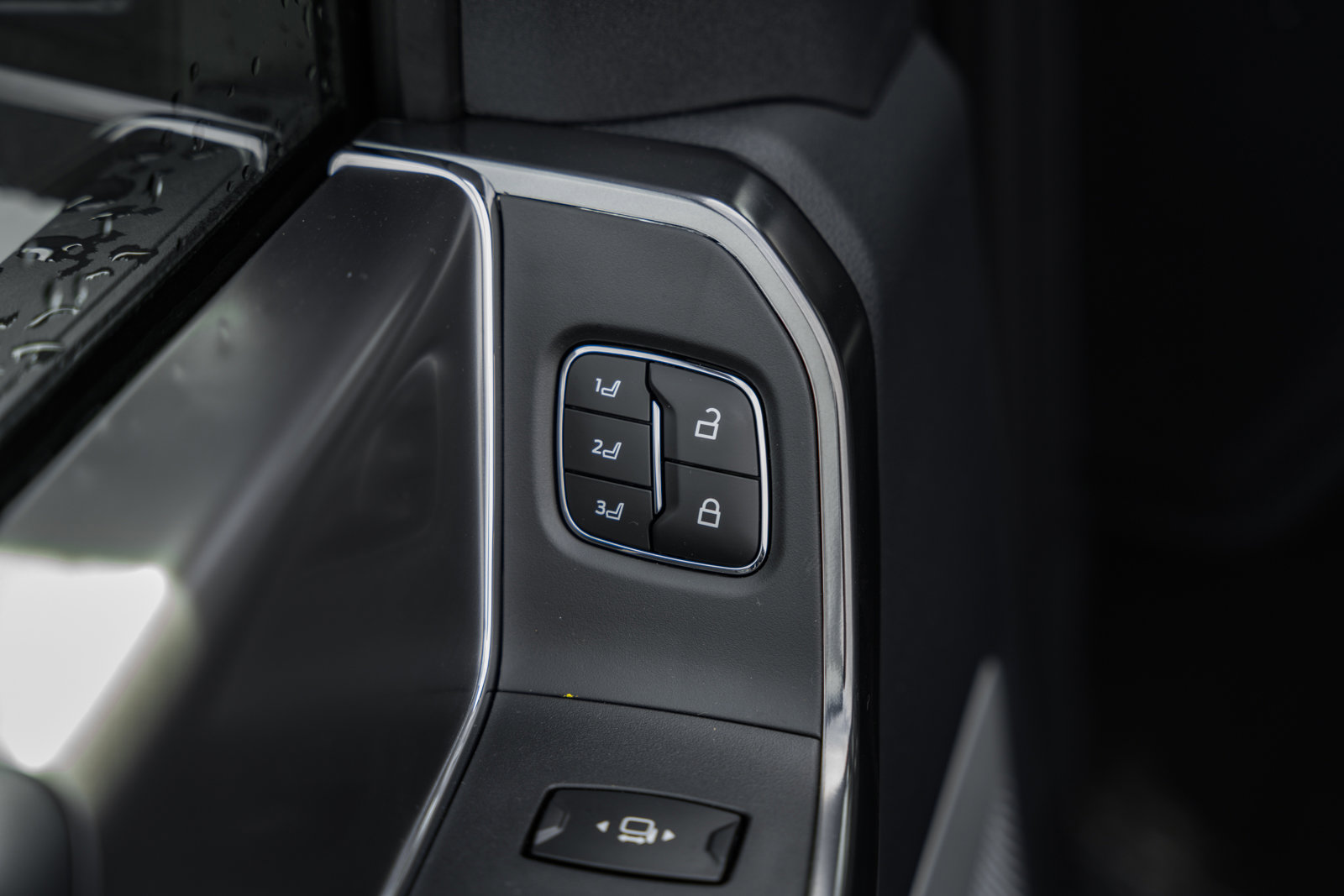 New 2026 Ford F250 Platinum w/ Tremor Off-Road Package image 53