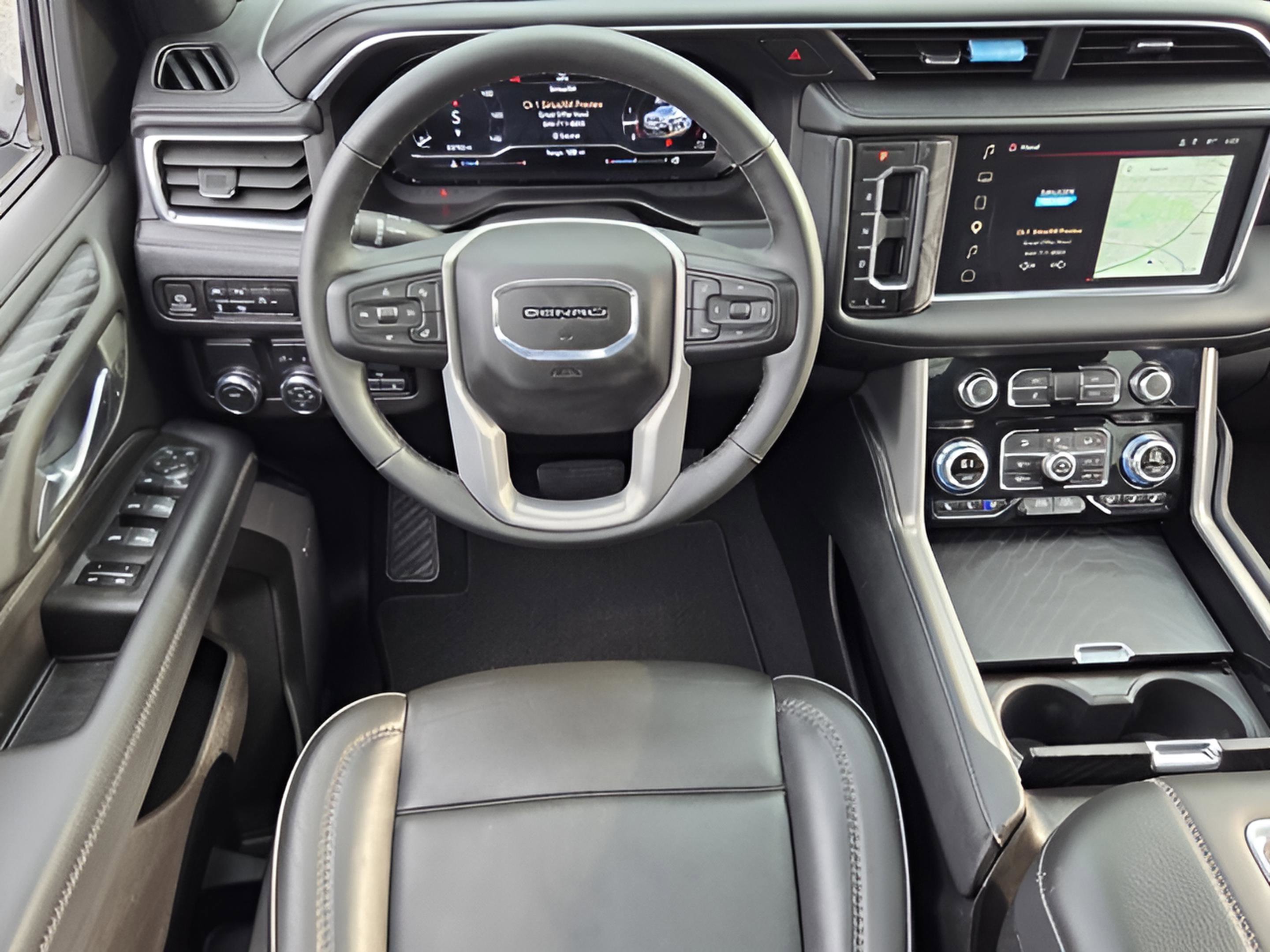 Used 2024 GMC Yukon XL Denali w/ Max Trailering Package image 12