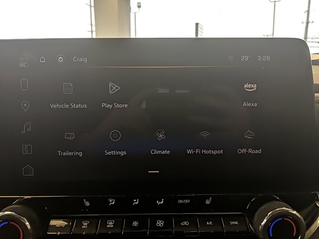 Used 2024 Chevrolet Colorado ZR2 w/ Safety Package image 18