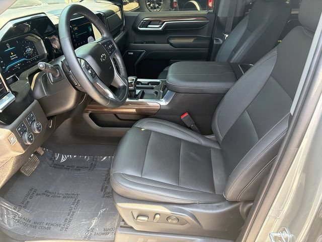 Used 2023 Chevrolet Silverado 1500 RST w/ Convenience Package II AWD/4WD image 11