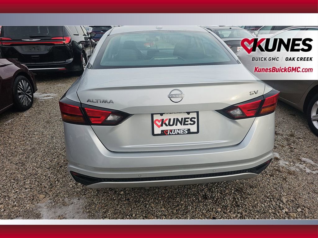 Used 2024 Nissan Altima 2.5 SV image 21
